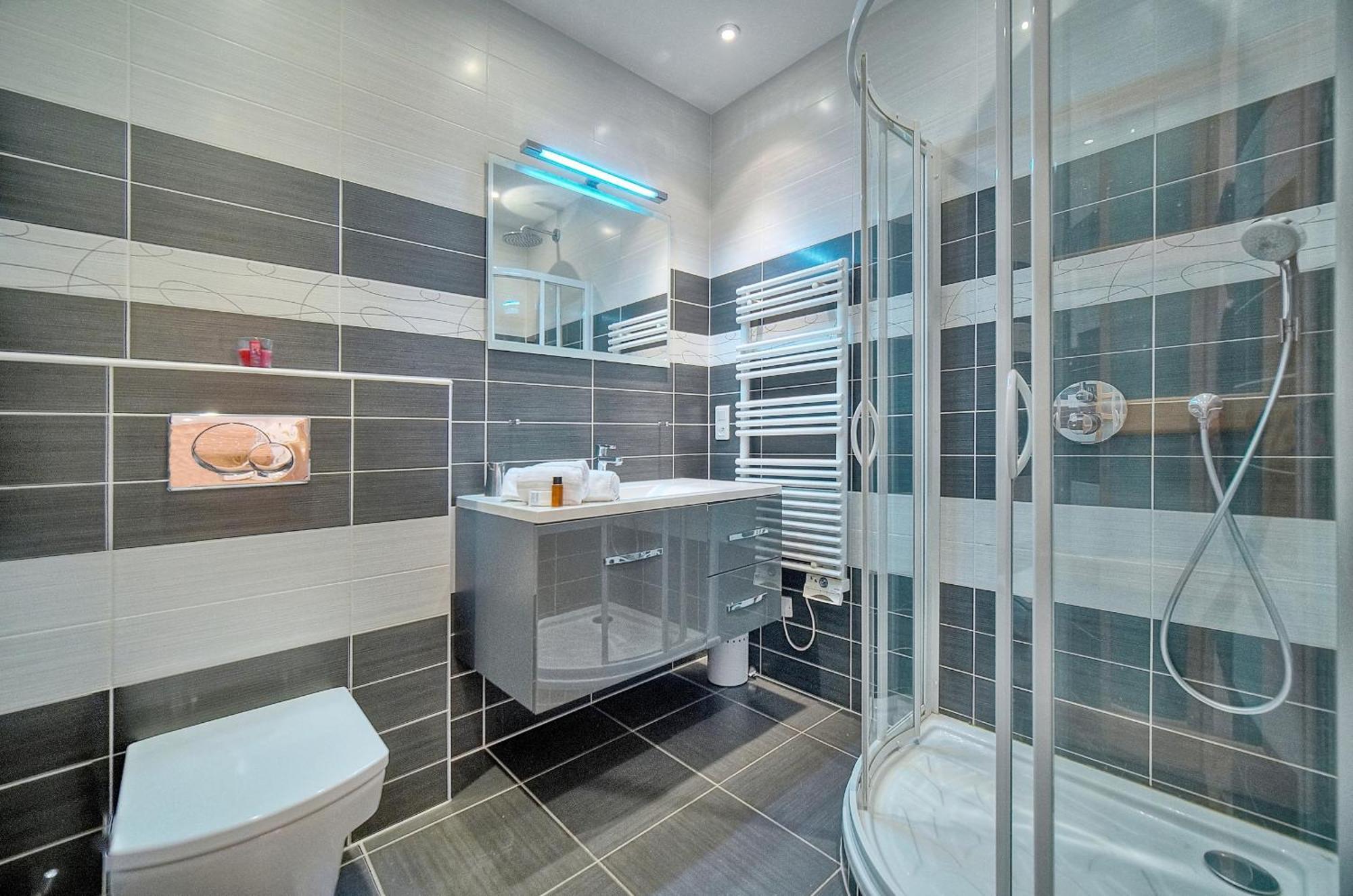 Moderne 3 Pieces Idealement Situe Centre De Cannes L! A2B22 Екстер'єр фото